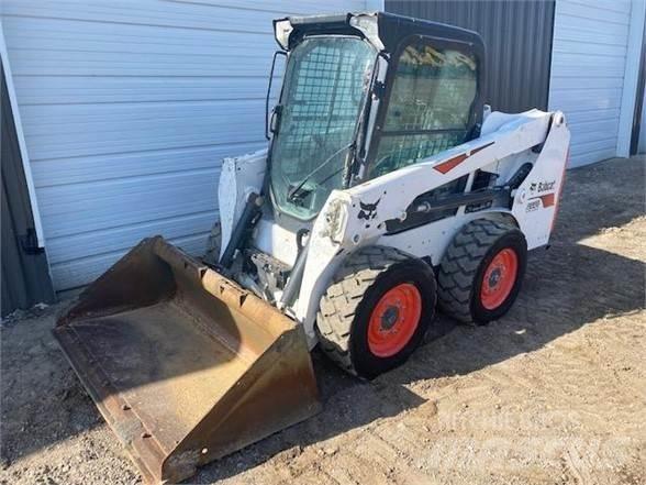 Bobcat S550 Lietoti riteņu kompaktiekrāvēji