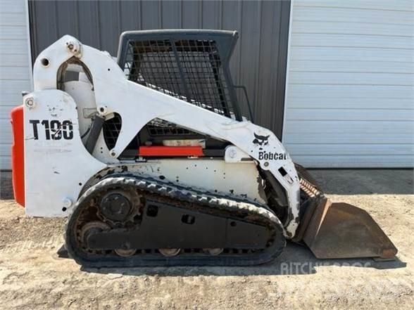 Bobcat T190 Lietoti riteņu kompaktiekrāvēji