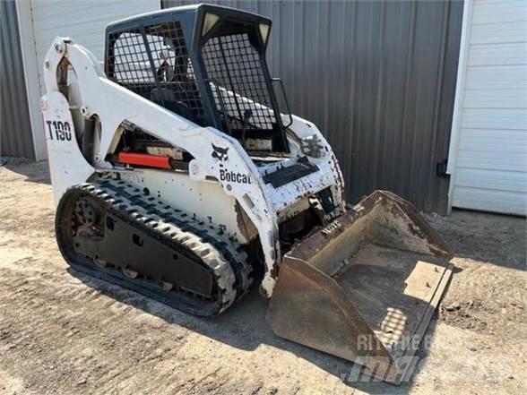 Bobcat T190 Lietoti riteņu kompaktiekrāvēji