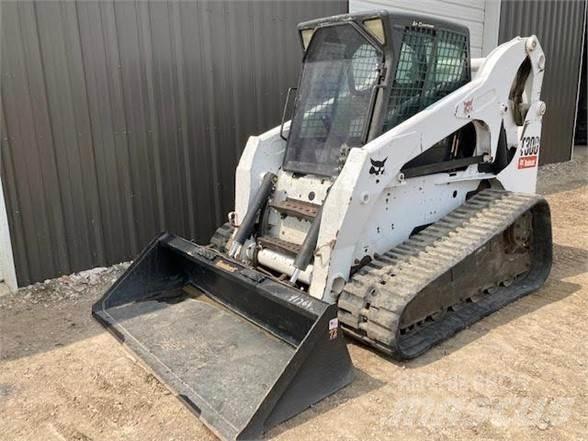 Bobcat T300 Lietoti riteņu kompaktiekrāvēji