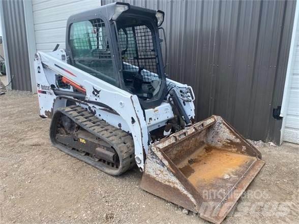Bobcat T450 Lietoti riteņu kompaktiekrāvēji