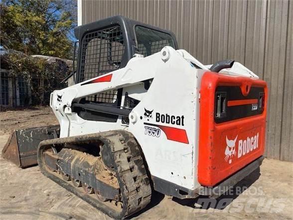 Bobcat T550 Lietoti riteņu kompaktiekrāvēji
