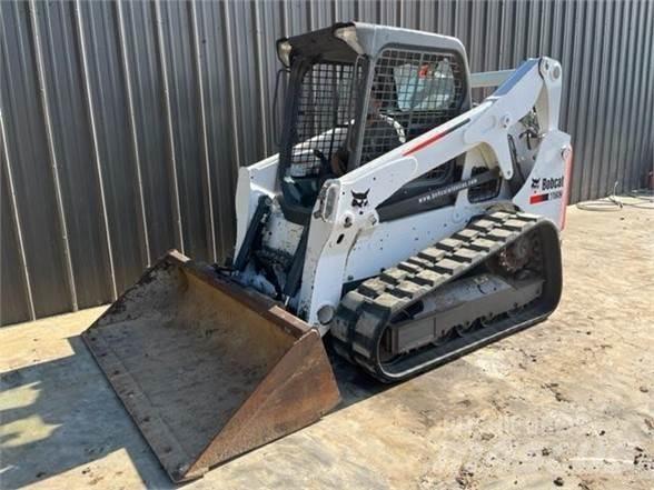 Bobcat T650 Lietoti riteņu kompaktiekrāvēji