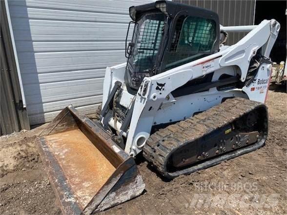 Bobcat T870 Lietoti riteņu kompaktiekrāvēji