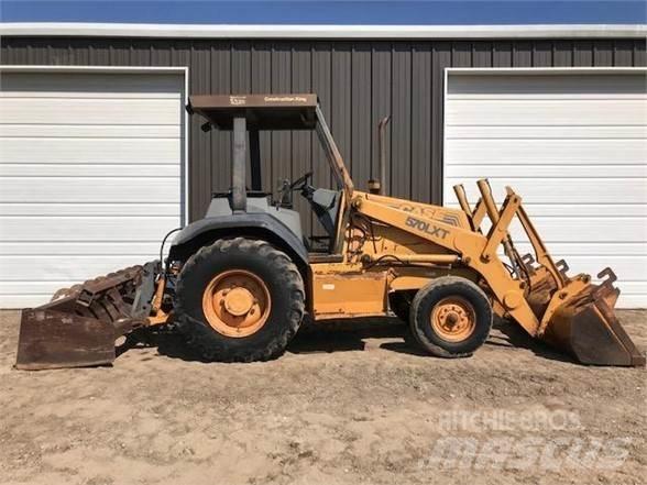 CASE 570L XT Iekrāvēji uz riteņiem