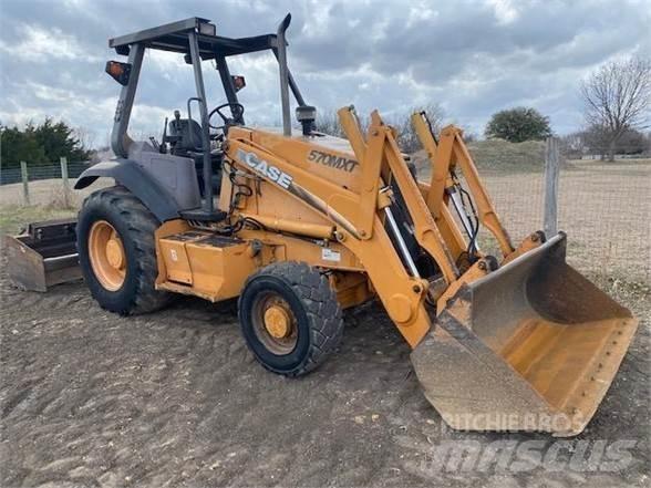 CASE 570M XT Iekrāvēji uz riteņiem