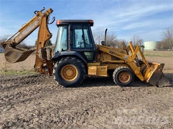 CASE 580SL Ekskavatori-iekrāvēji