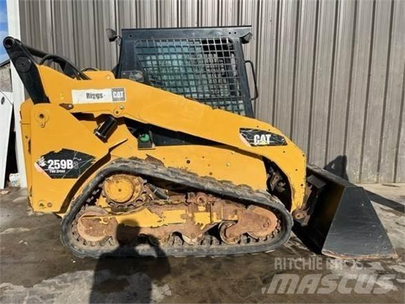 CAT 259B3 Lietoti riteņu kompaktiekrāvēji