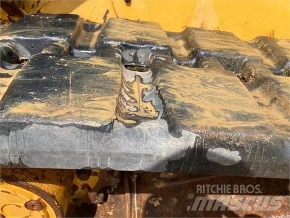 CAT 259D Lietoti riteņu kompaktiekrāvēji