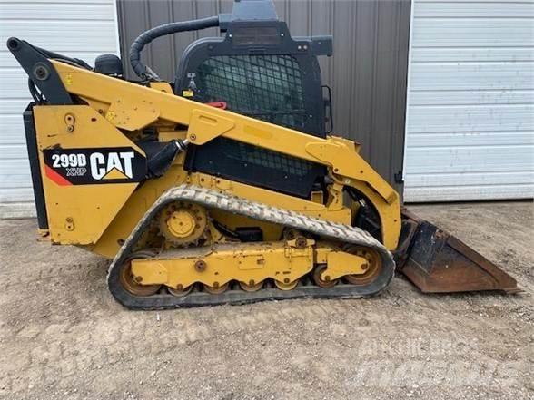CAT 299D2 XHP Lietoti riteņu kompaktiekrāvēji