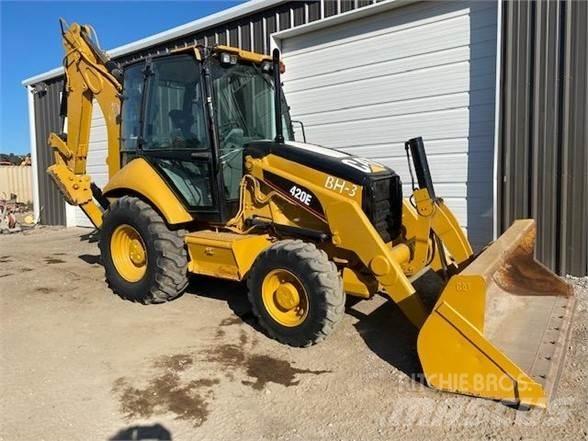 CAT 420E Ekskavatori-iekrāvēji