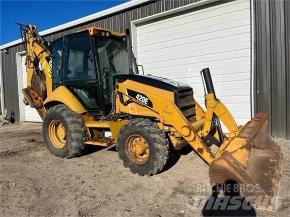 CAT 420E Ekskavatori-iekrāvēji