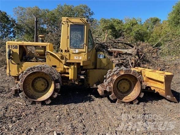 CAT 815B Vienvalča grunts veltņi