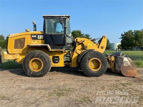 CAT 924K Iekrāvēji uz riteņiem
