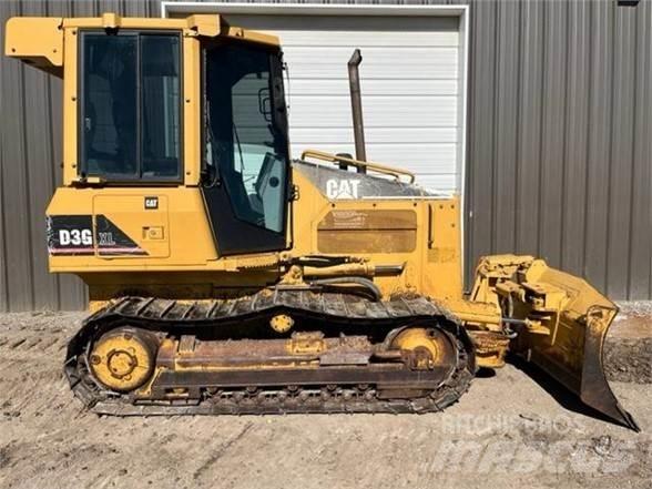 CAT D3G Kāpurķēžu buldozeri