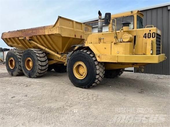 CAT D400 Artikulētie pašizgāzēji