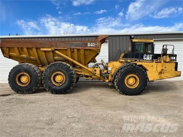 CAT D400E Artikulētie pašizgāzēji