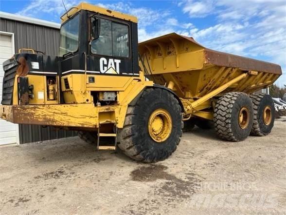 CAT D400E Artikulētie pašizgāzēji