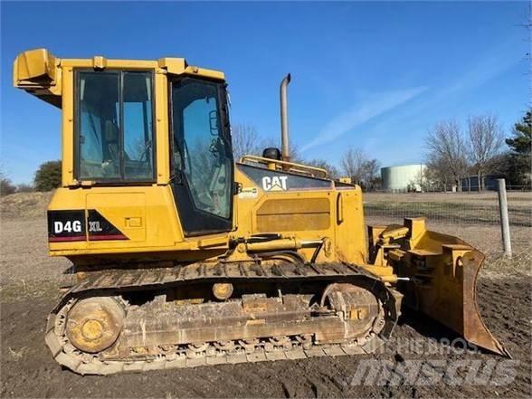 CAT D4G XL Kāpurķēžu buldozeri
