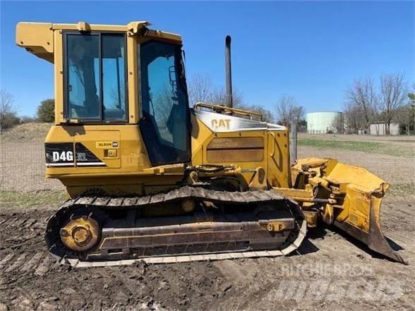 CAT D4G XL Kāpurķēžu buldozeri