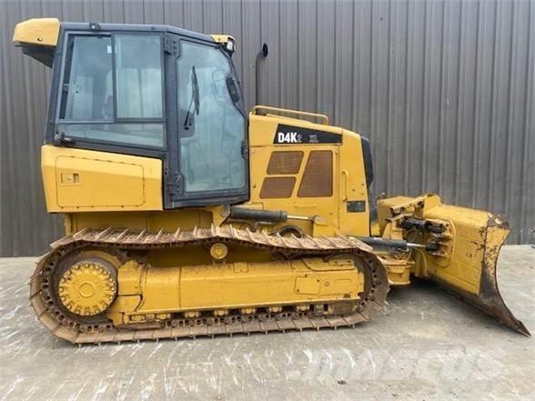 CAT D4K2 XL Kāpurķēžu buldozeri