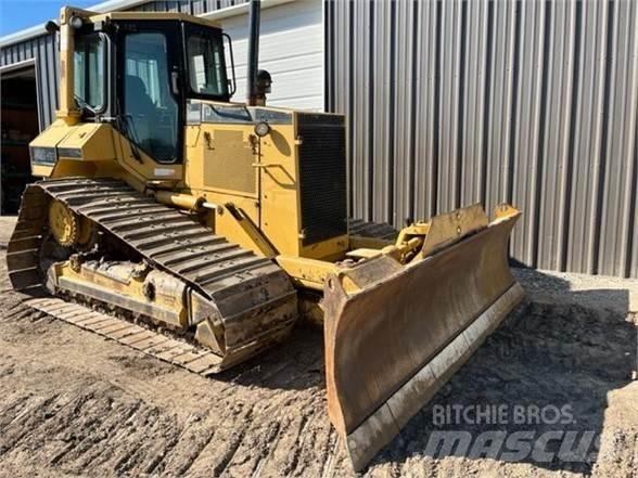 CAT D5M LGP Kāpurķēžu buldozeri