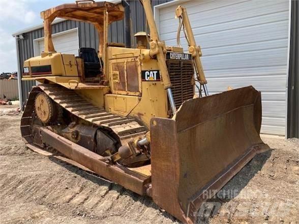CAT D6H Kāpurķēžu buldozeri