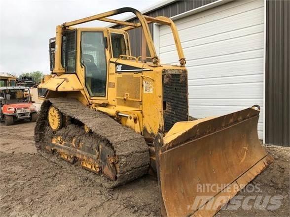 CAT D6N XL Kāpurķēžu buldozeri