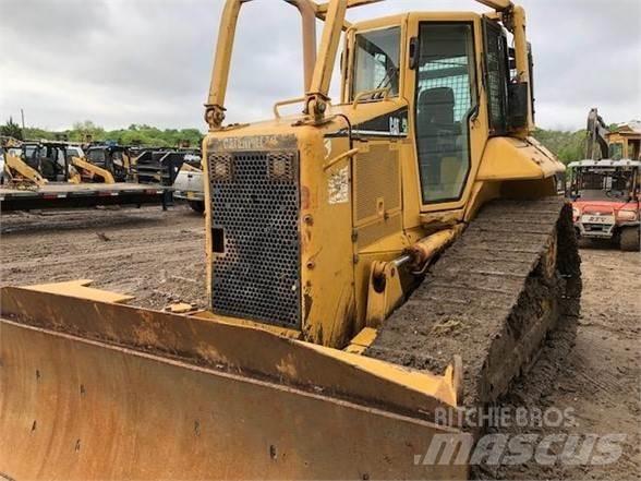CAT D6N XL Kāpurķēžu buldozeri