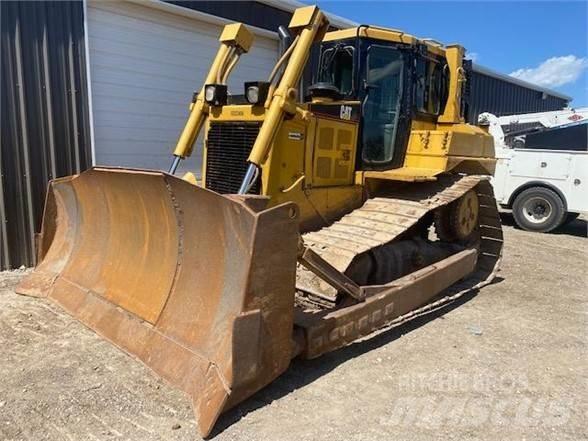 CAT D6R Kāpurķēžu buldozeri