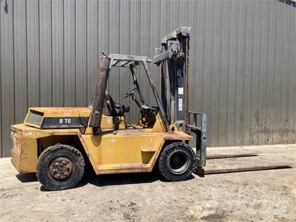 Daewoo D70 Tehnika ar dīzeļa dzinēju