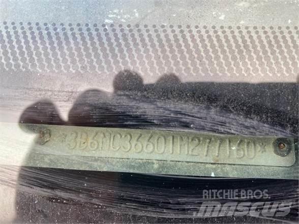 Dodge 3500SLT Platformas/izkraušana no sāniem