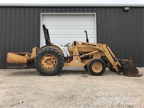 Ford 445A Iekrāvēji uz riteņiem