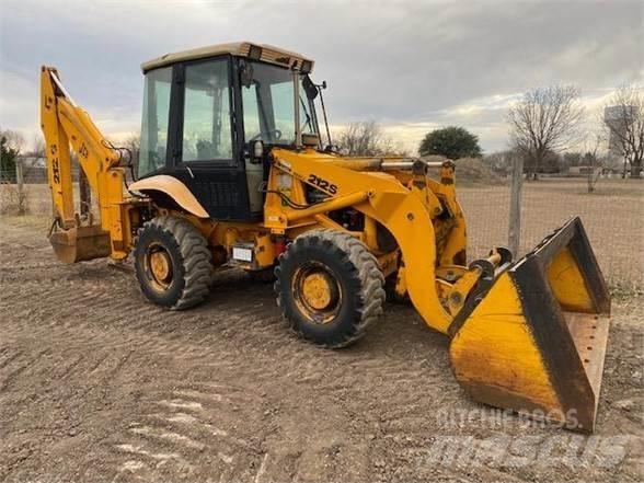 JCB 212S Ekskavatori-iekrāvēji
