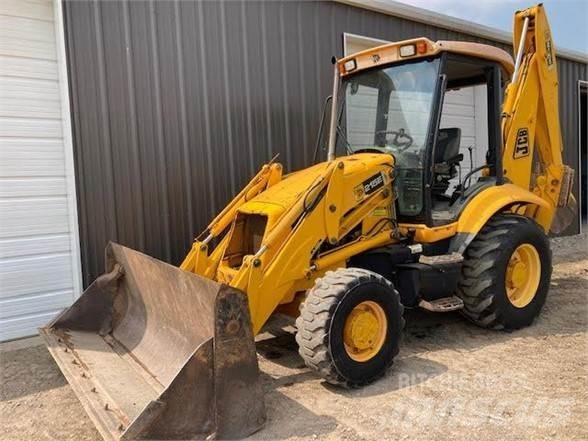 JCB 215E Ekskavatori-iekrāvēji