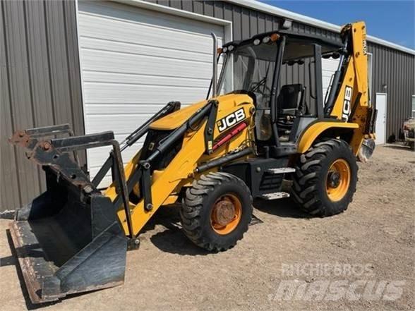 JCB 3CX Ekskavatori-iekrāvēji