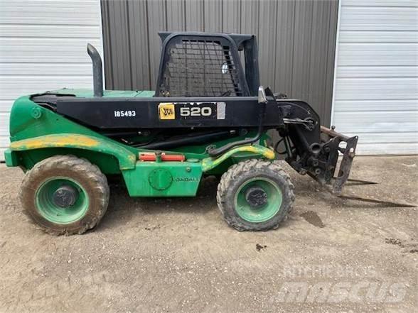 JCB 520 Teleskopiskie manipulatori