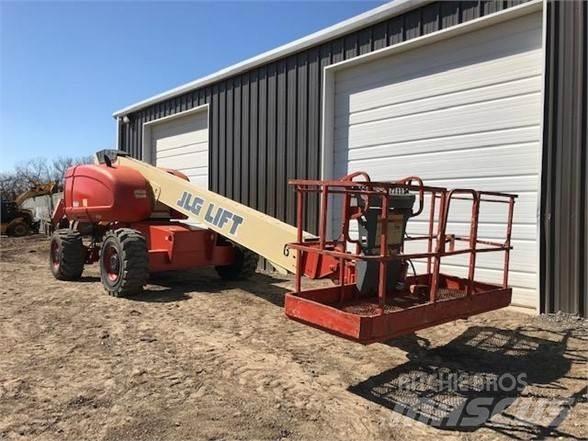JLG 600S Teleskopiskie pacēlāji