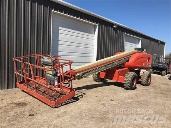 JLG 600S Teleskopiskie pacēlāji