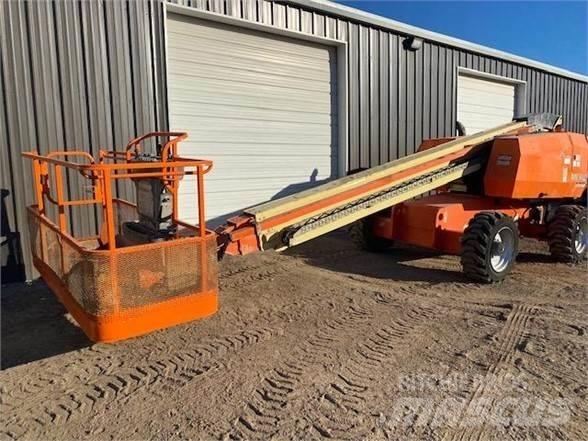JLG 600S Teleskopiskie pacēlāji