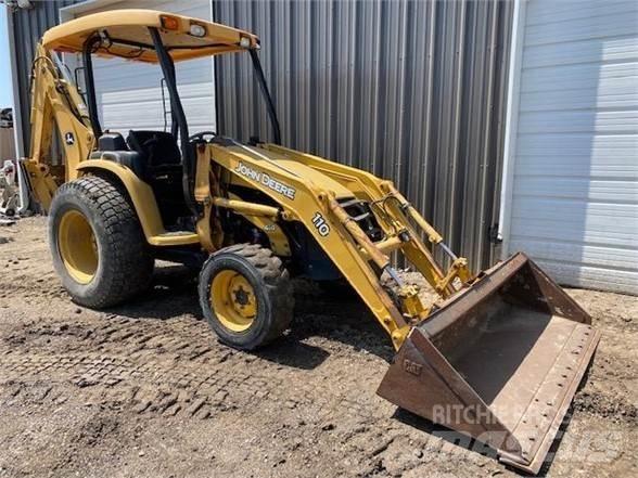 John Deere 110 Ekskavatori-iekrāvēji