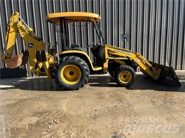 John Deere 110 Ekskavatori-iekrāvēji