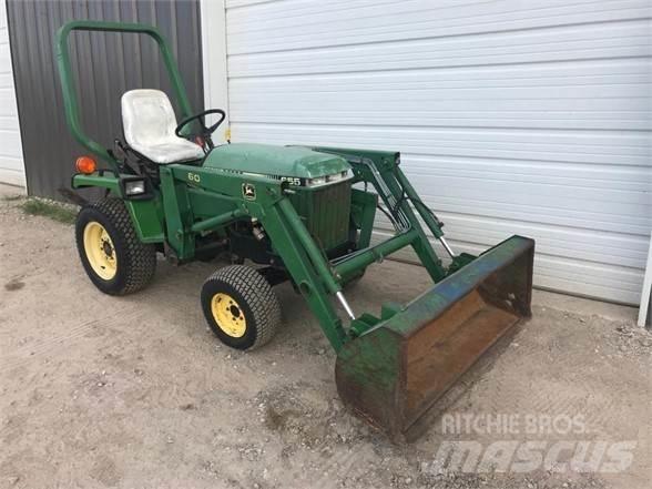John Deere 655 Traktori