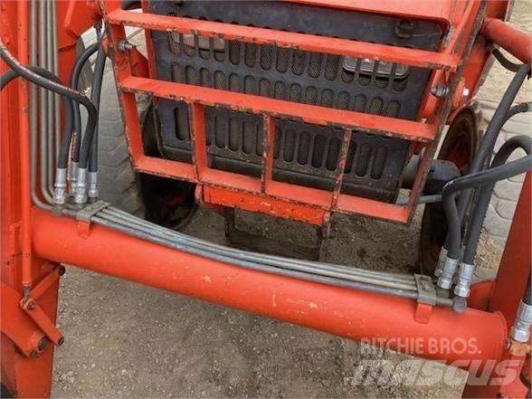 Kubota L35 Iekrāvēji uz riteņiem