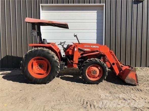 Kubota M6800 Traktori