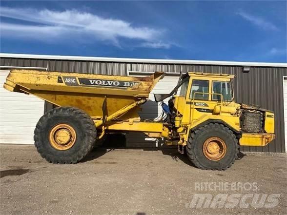 Volvo A25C Artikulētie pašizgāzēji