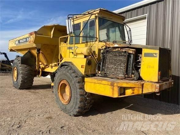 Volvo A25C Artikulētie pašizgāzēji