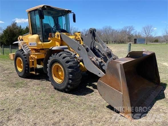 Volvo L60F Iekrāvēji uz riteņiem