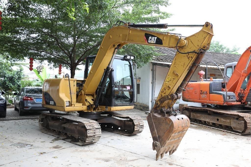 CAT 307 D Kāpurķēžu ekskavatori