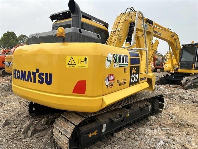 Komatsu PC130 Kāpurķēžu ekskavatori